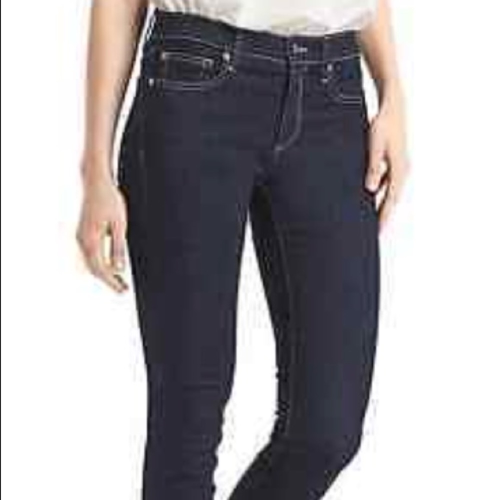 Gap 1969 True Skinny Jeans